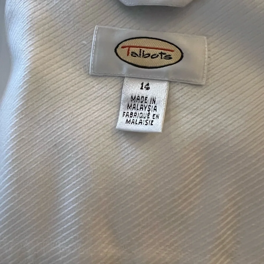 Talbots wrinkle resistant white shirt, 14. - Picture 6 of 9